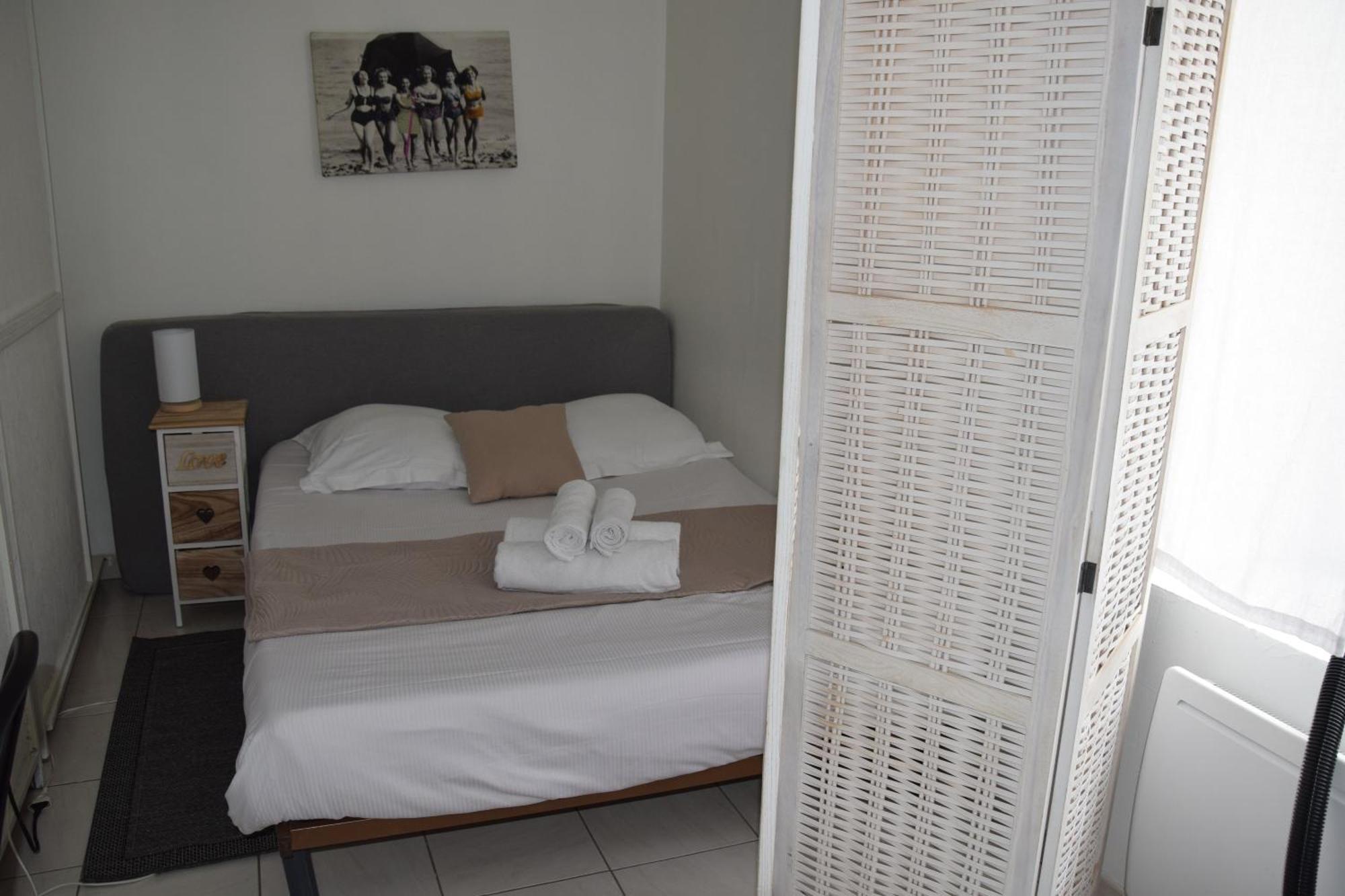 Evasion Campagnarde Avec Jardin Et Parking, Proche De Eurexpo Et Groupamastadium Apartment *