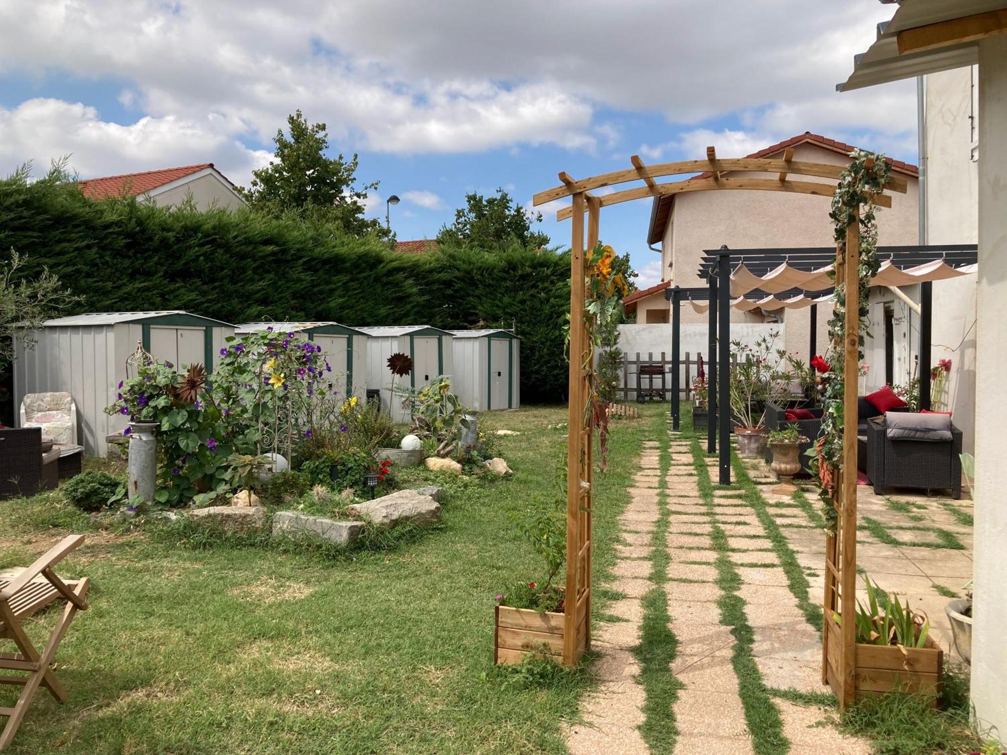 Evasion Campagnarde Avec Jardin Et Parking, Proche De Eurexpo Et Groupamastadium Apartment Saint-Priest (Rhone)